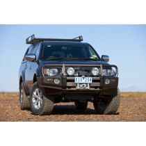 Winch Bar ARB Triton LATE09ON : Pare-chocs 4x4 robuste